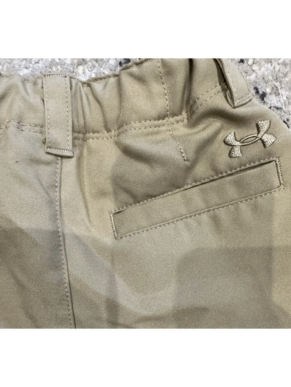 Under Armour Boys Khaki Shorts 2T Cotton Woven Solid Button Pockets- 2 pair
